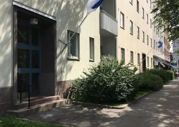 Cozy In Taka-töölö Lägenhet