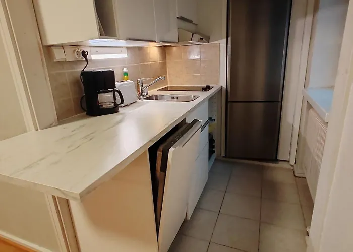 Cozy In Taka-toeoeloe דירה *